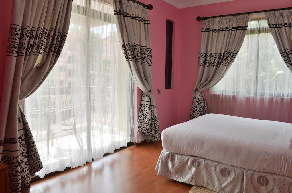 Fahari Palace Serviced Apartments Nairobi Buitenkant foto